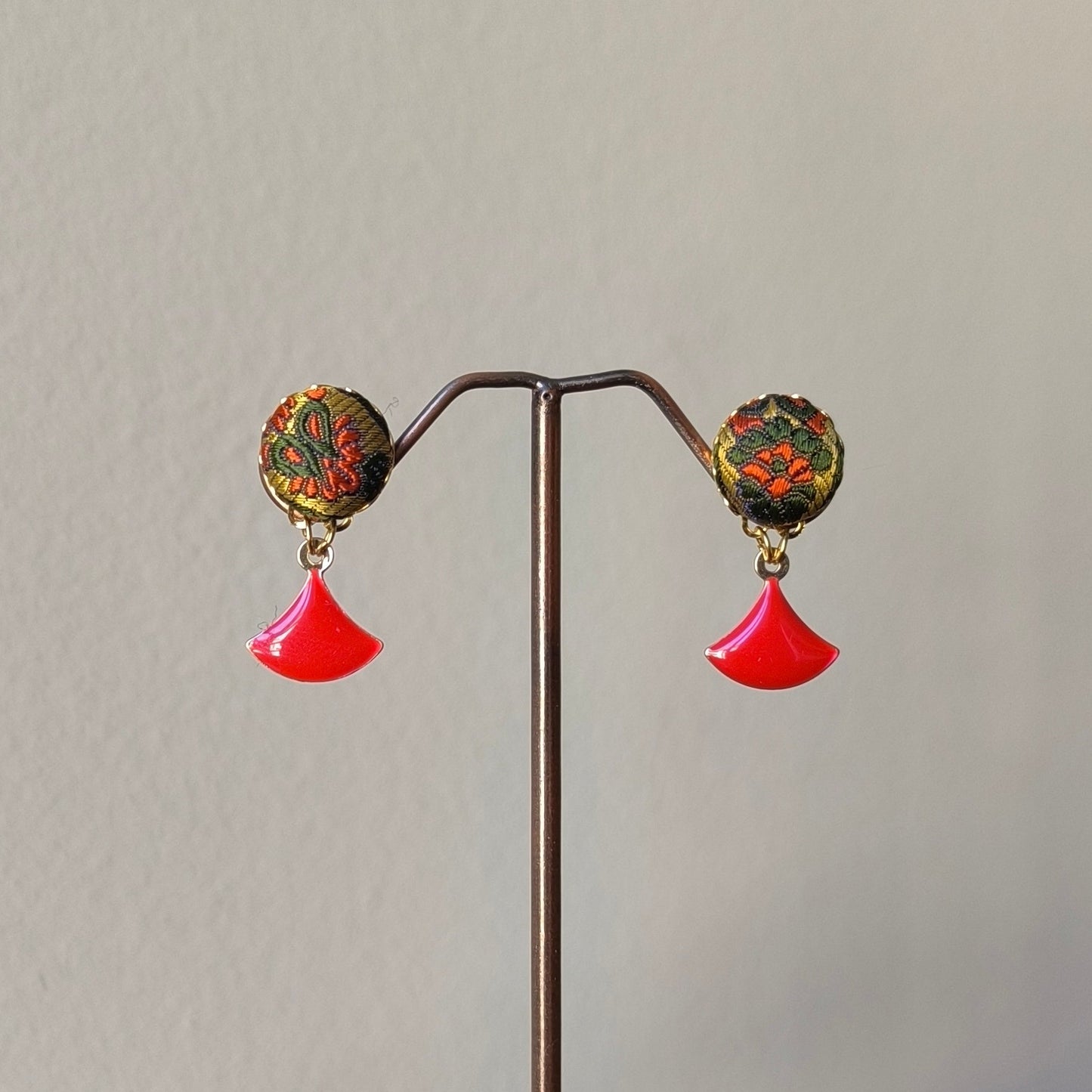 orecchini Contemporanea